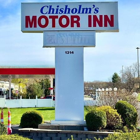 Chisholm'S Motor Inn Saugus Buitenkant foto